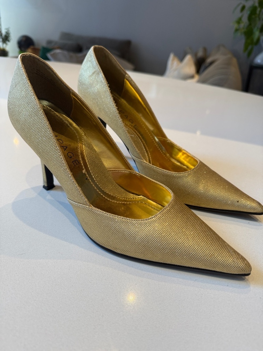 Rampage Gold Sparkle Glitter Pointed-Toe Heels Pumps, 4” Heel, Size 8
